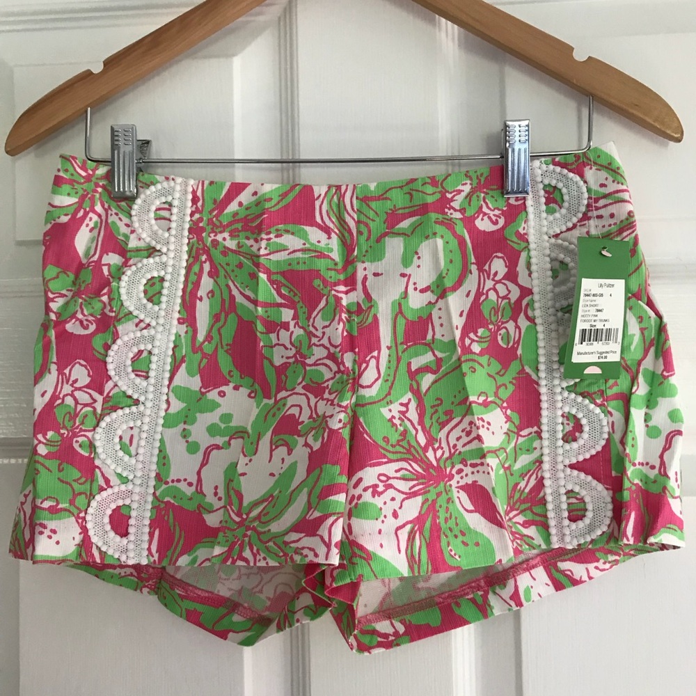 NWT Lilly Pulitzer Liza Short SZ 4